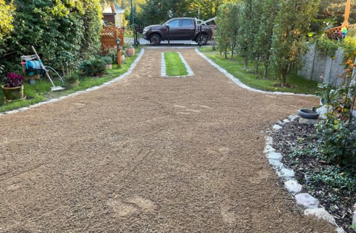 Beispielarbeit von landscape & horse Peter Mächold Landschaftsgestaltung & Reitplatzbau - veröffentlicht auf Gartenbau.org